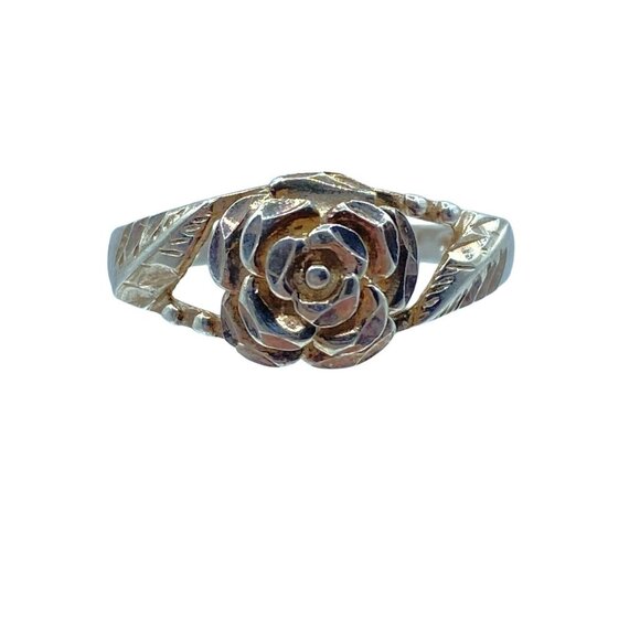 Vintage Sterling Silver 3D Rose Etched Ring Size 9 Signed NV Floral - Picture 4 of 11